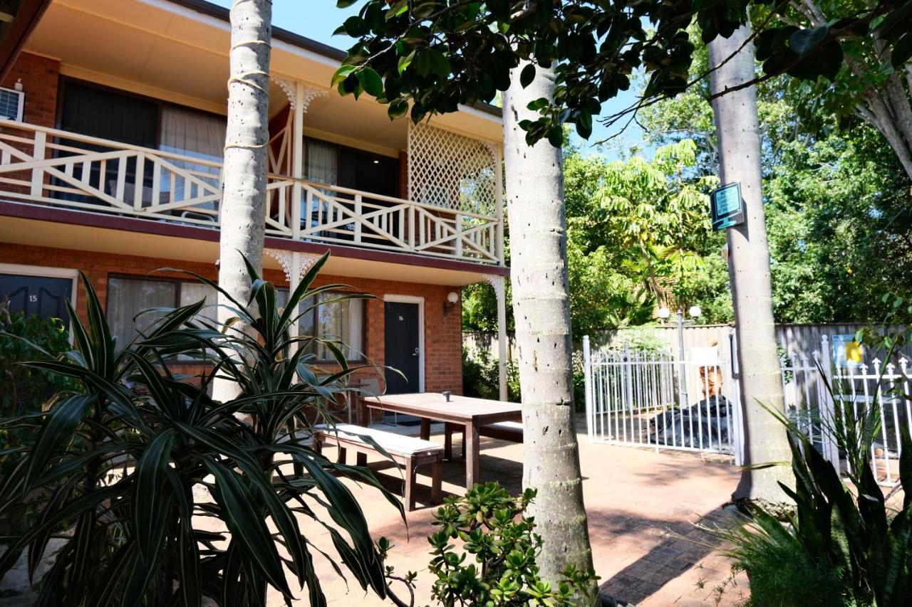 Sapphire Palms Motel Entrance Luaran gambar